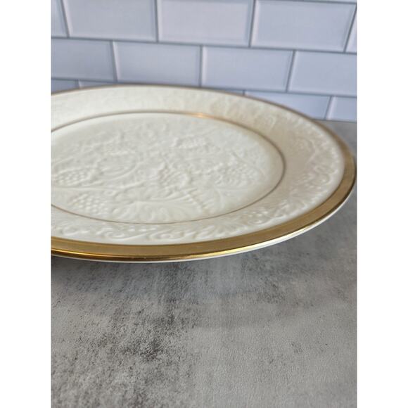 Lenox Round Embossed Serving Platter with Gold Trim 13" EUC Made In USA EUC - Picture 3 of 10